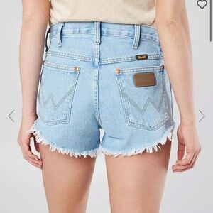 Wrangler Reworked Cut-Off Denim Short in Light